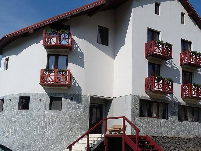 Pensiunea piatra graitoare