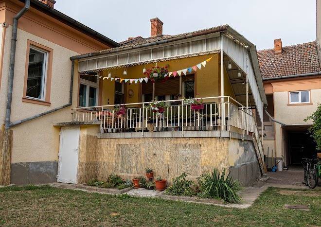 Fox inn oradea