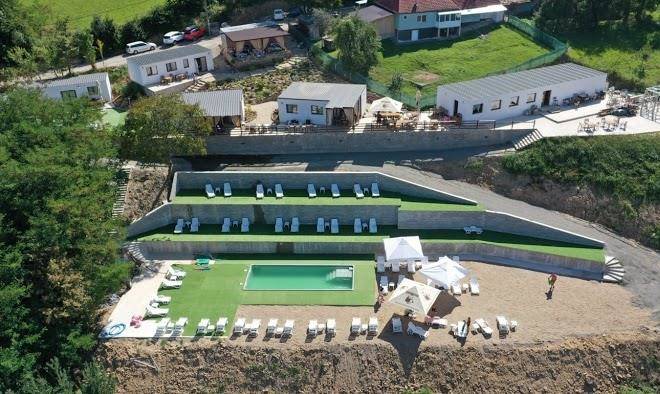 La grotta resort