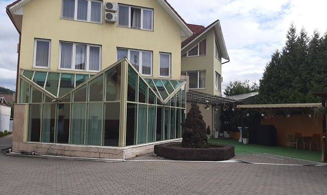 Pensiunea romance