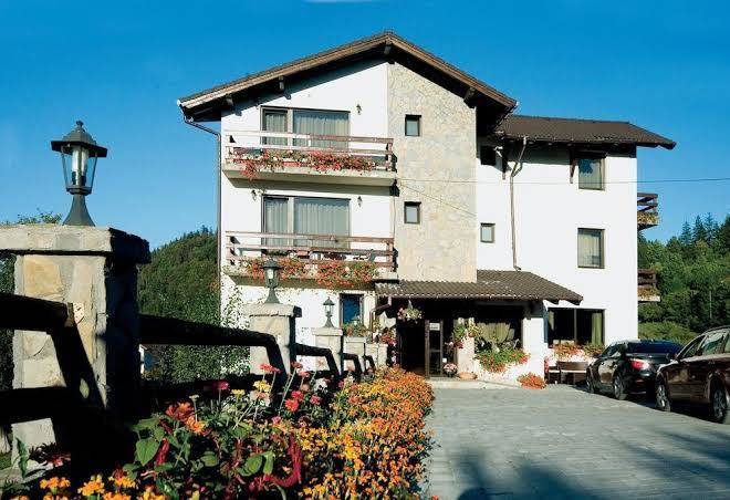 Branainian Court Image