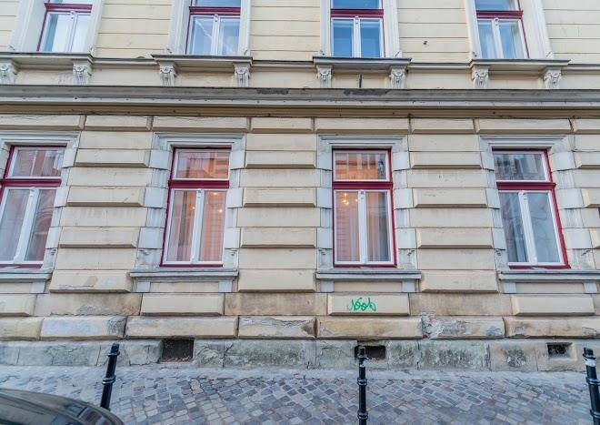 Poarta Schei 18 Image