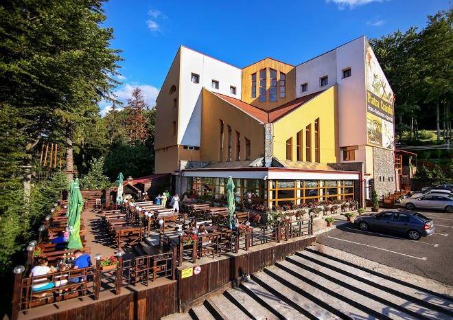 Hotel restaurant piatra craiului