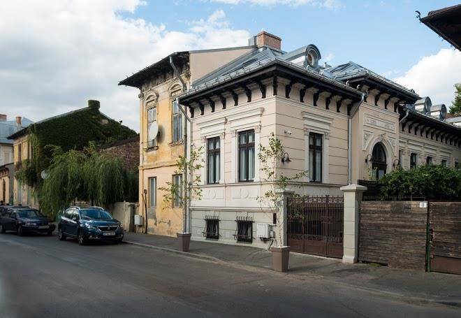Good living bucharest hotel and tours
