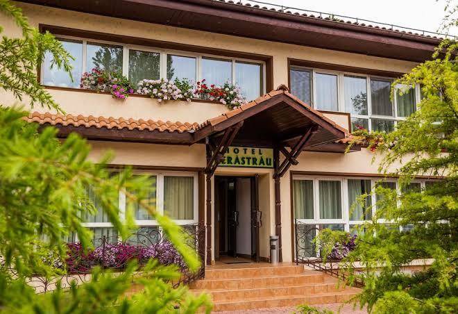 Hotel herastrau