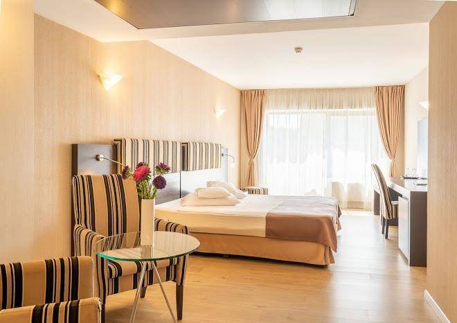 Hotel parliament