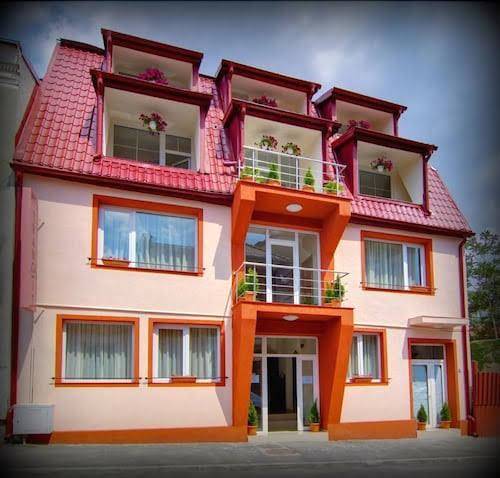 Hotel tranzzit