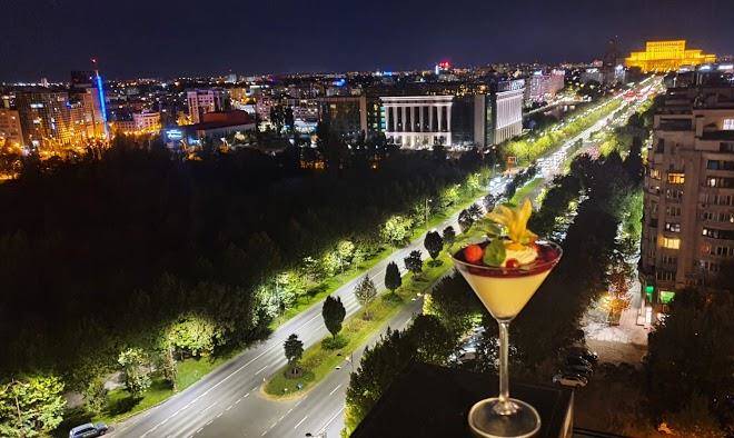 Union Plaza Hotel & Sky Bar Image