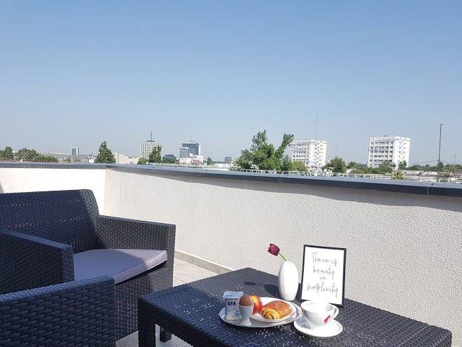 Ymy boutique residence