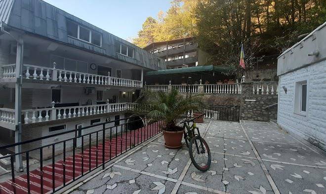 Pensiunea club castel