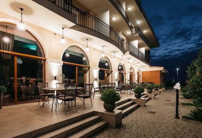 Hotel briliant