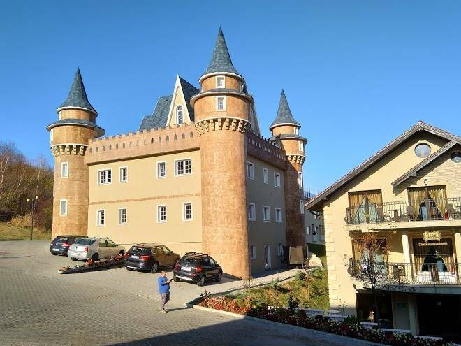 Intrare wonderland cluj resort