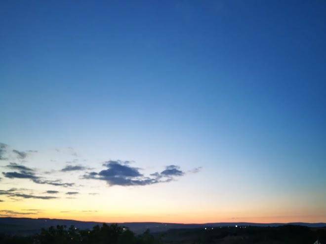 Sunset expanse