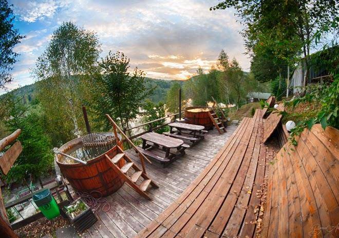 Pension lake micesti