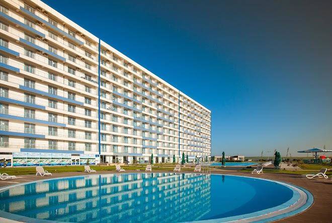 Blaxy residence