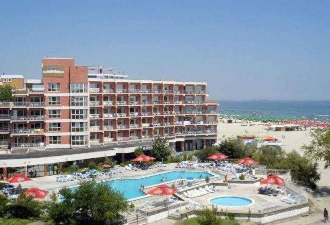 Hotel amiral