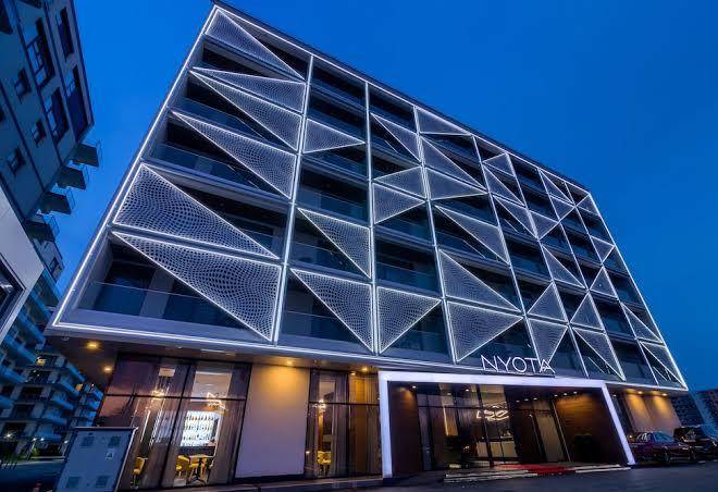 Hotel nyota