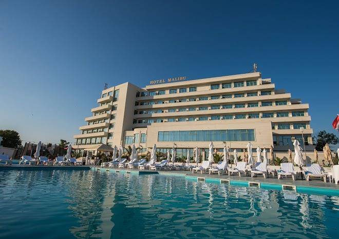 Malibu hotel