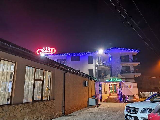 Hotel grand