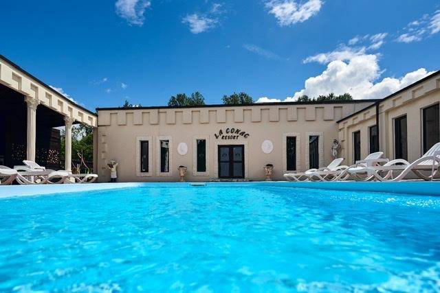 La conac resort
