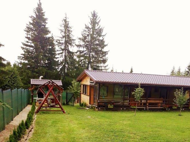 Ezust Fenyo Vendeghaz Image