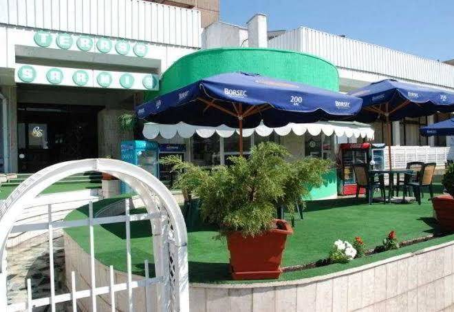 Sarmis hotel