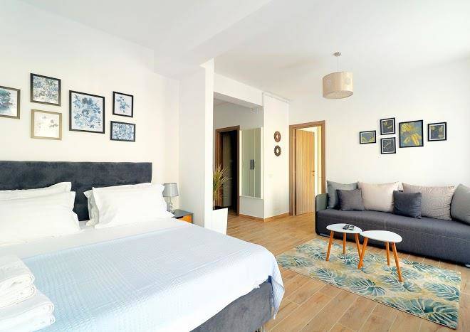 Spring residence