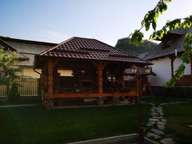 Pensiunea la patru