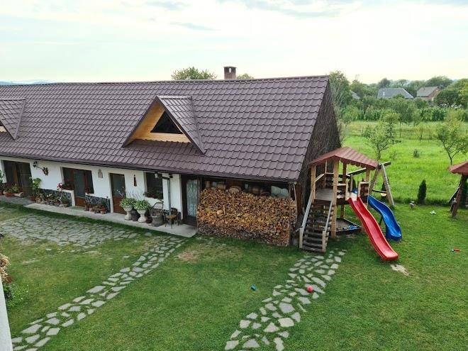 La Conacul Vesel Image