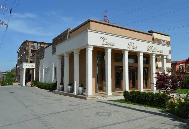 Hotel yarus