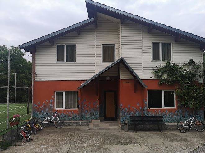 Pensiunea g club floarea