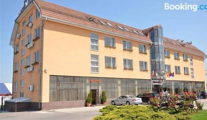 Hotel dana