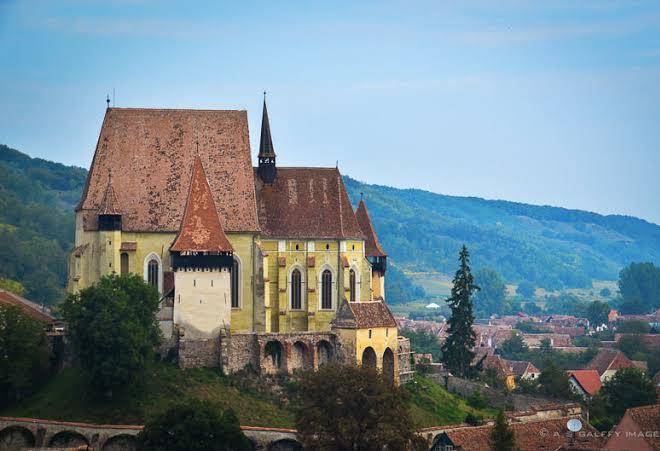 Biertan youth center