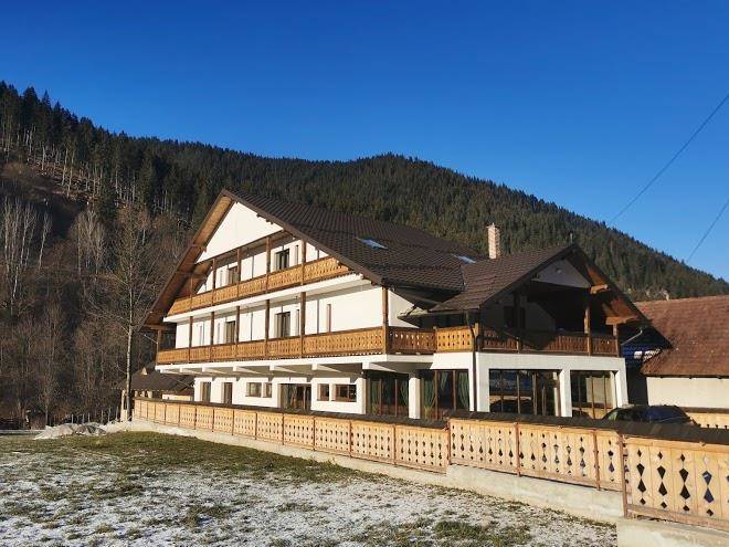 Casa de pe vale