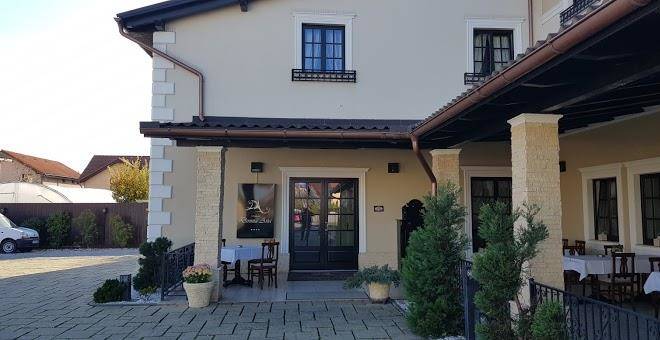 Pension donna ana