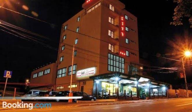 Hotel city
