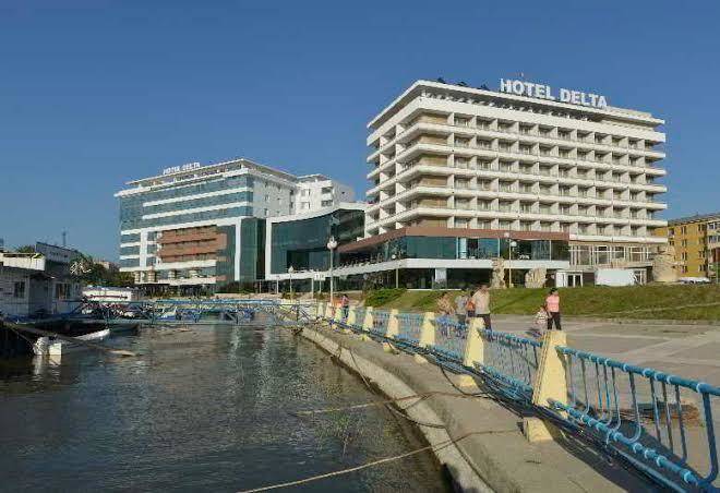 Restaurant delta tulcea in incinta hotelului delta
