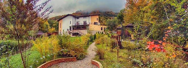 Casa lacului