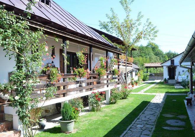 Casa veche maldaresti horezu