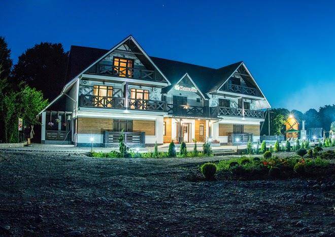 Otdykh v gorakh adygei otel' kashtan