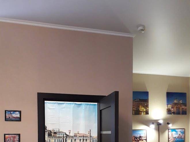 Center hotel