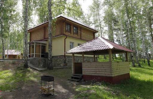 Zagorodnyy otel' avrora