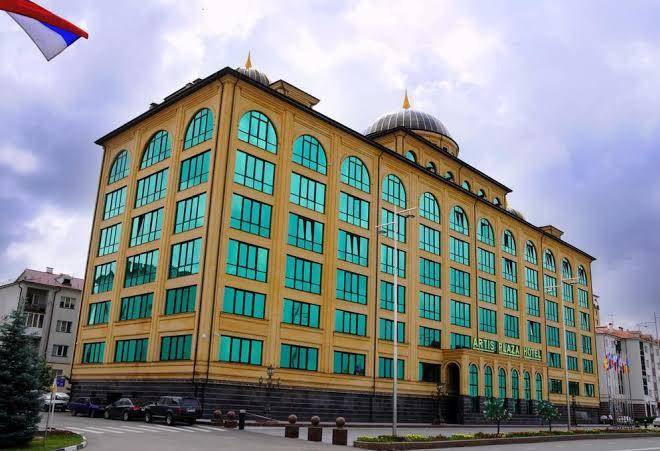 Artis plaza hotel