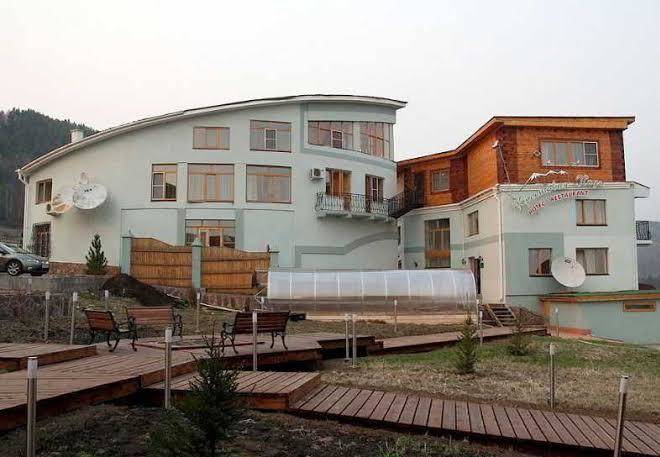 Krestovaya pad'