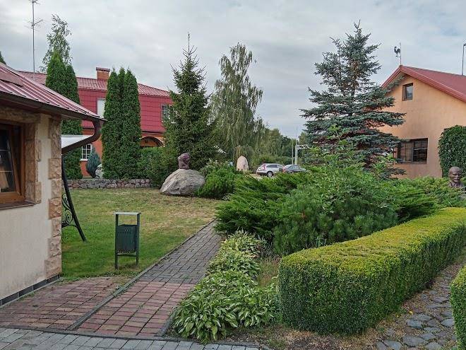 Slavyanskiy dvor