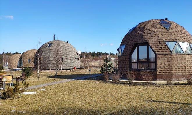 Tsentr konnogo otdykha karavan inino
