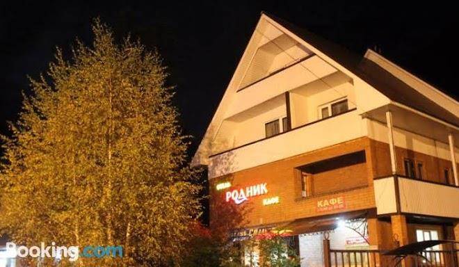 Otel' kafe rodnik