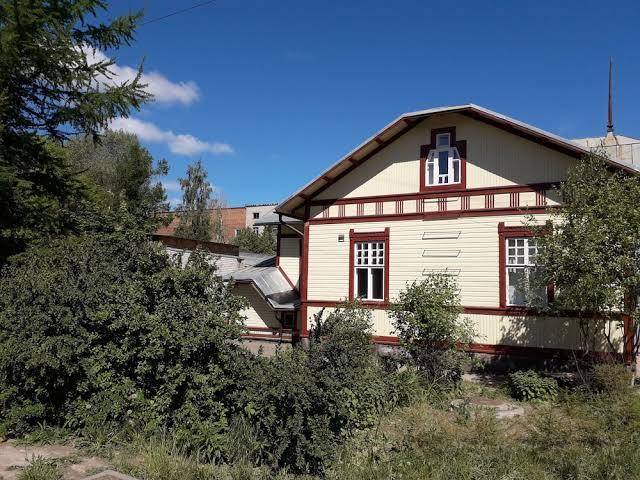 Karjal dom