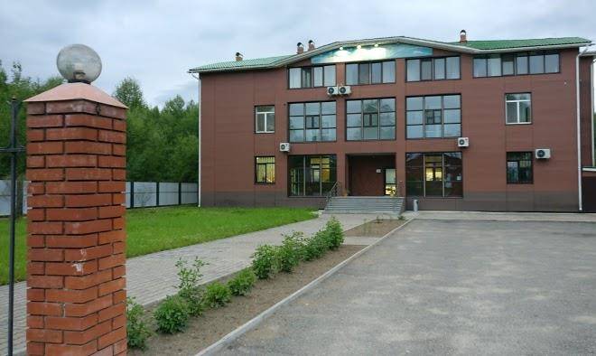Gostinitsa ostrov