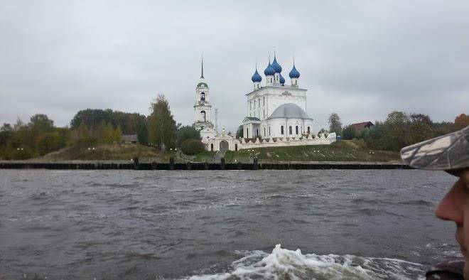 Turisticheskaya baza podvorye